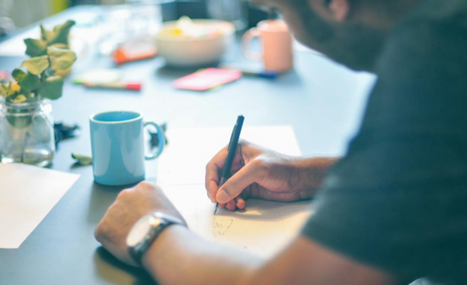 Préparation d'une stratégie financière personnalisée adaptée à vos objectifs